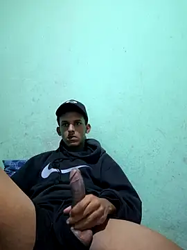 pretonovinho57 online show from November 5, 12:56 am