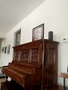 alphacloudGod online show from April 16, 9:15 pm