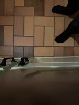 bart98geil online show from February 9, 10:25 pm