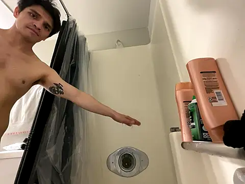 Orlando702xh online show from November 7, 8:28 am