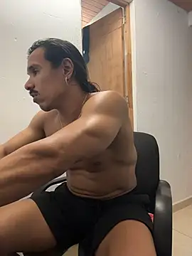 caiiobahia online show from December 23, 1:58 am