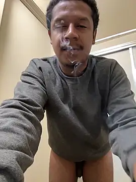 maddfreak0 online show from April 5, 3:25 am