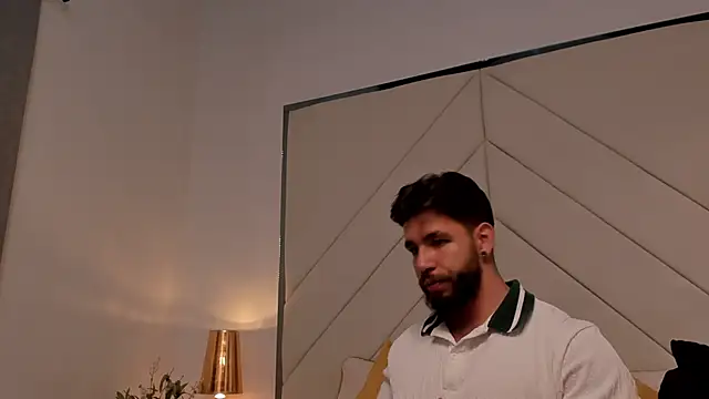 JACKSON STIFLER online show from February 3, 11:10 pm