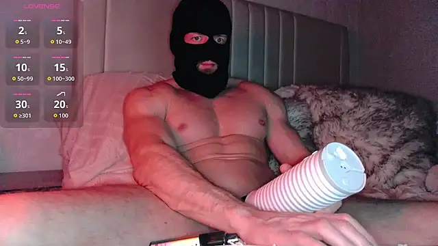 Masked Bull38 Uk online show from February 9, 9:19 pm