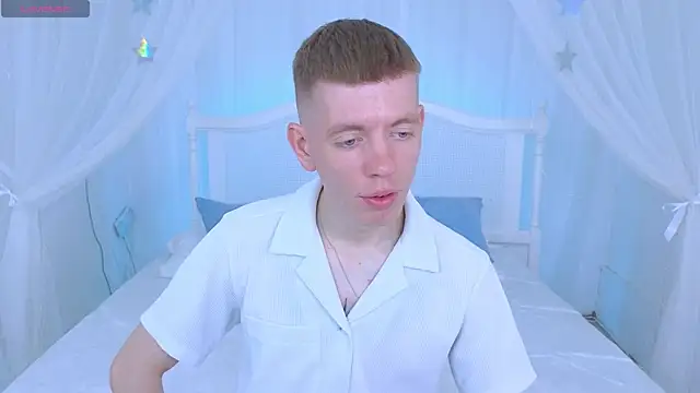 Cristian  Dior online show from April 16, 7:30 am