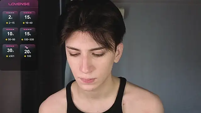 Oliver star boy  online show from November 25, 12:07 pm