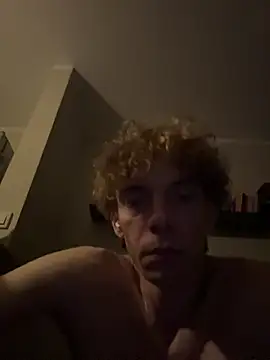 BrunoTwinkXXL online show from November 18, 2:37 am