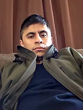 el Hombre Mallitas online show from November 12, 3:51 pm