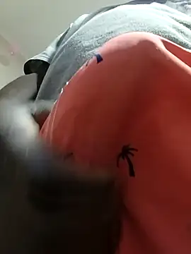 shoodly99 online show from February 16, 2:42 am