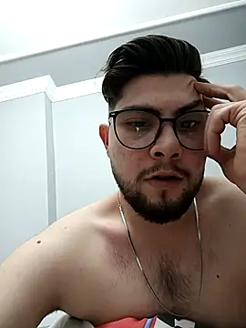 Mstfaavan64 online show from April 11, 9:51 pm