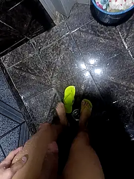 analice32456 online show from March 1, 2:44 am