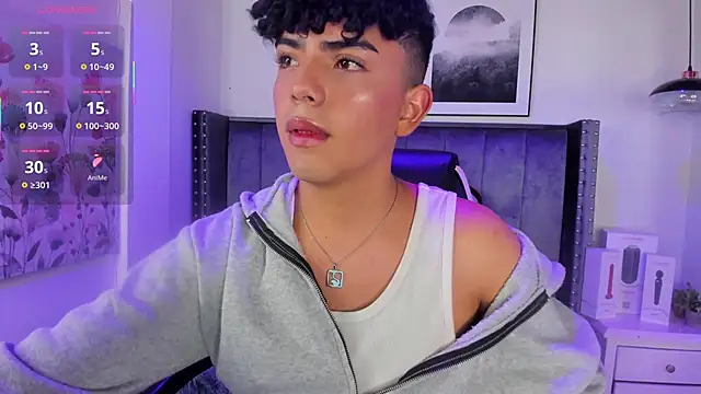 Niick Twiink online show from November 24, 7:04 pm