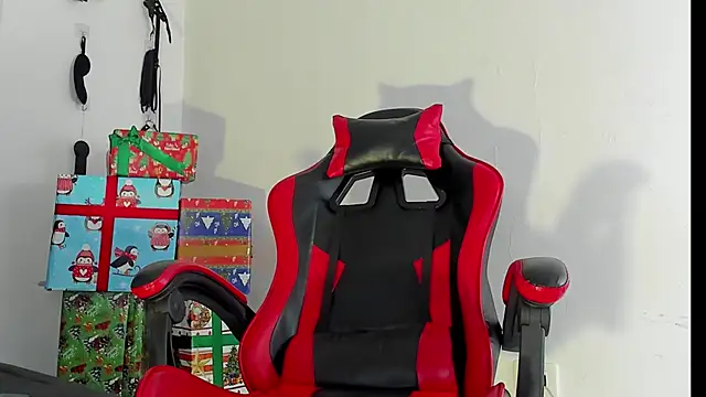 Maximiliano Khalil online show from December 16, 8:16 pm