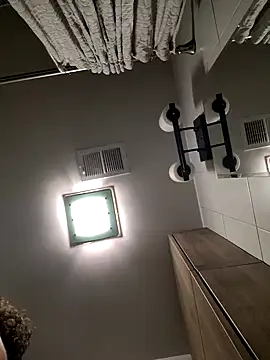 pleasser85 online show from November 2, 8:40 am