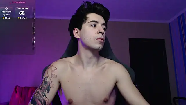 Yofukashii online show from December 18, 12:06 am