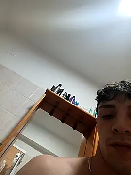 Pistacchio01 online show from October 31, 1:25 pm