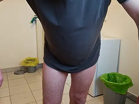 ghost430000 online show from April 15, 5:46 pm