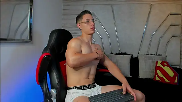 MAXTHOMSON online show from November 13, 3:11 am