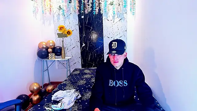 team badboys online show from December 18, 3:02 am