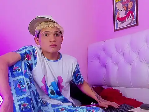 bad boy hottx online show from December 21, 4:59 pm