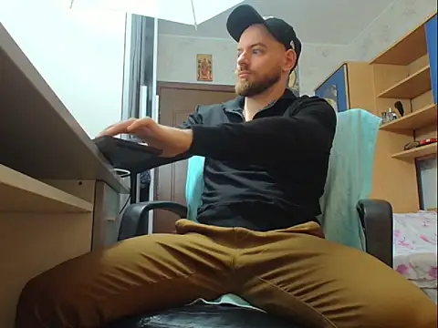 Ryanstone  online show from January 12, 5:33 am