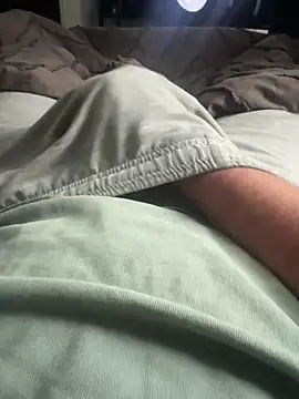 adamblunt59 online show from March 13, 11:22 pm