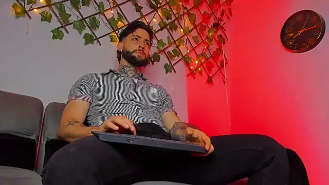 Supreme Alpha online show from January 9, 3:45 am