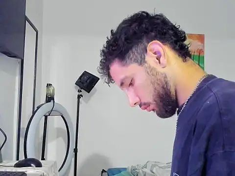 MoneySexMcm online show from November 5, 2:35 am