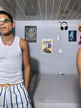 Mike and Rayan online show from March 31, 10:22 pm