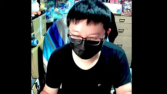 kk05483 online show from February 22, 4:19 pm