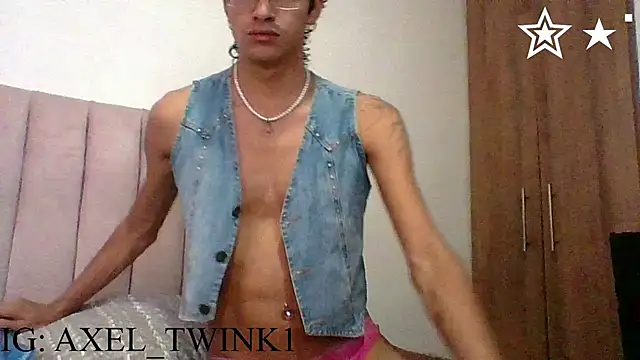 axel love13 online show from February 28, 10:09 pm