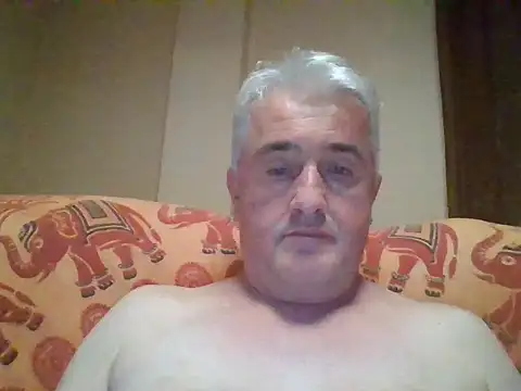 Snapshot of Cumlover5534 chatting on October 4, 7:29 pm Cumlover5534 online show from October 4, 7:29 pm
