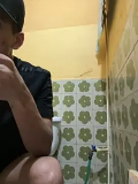 JrcerO2 online show from March 19, 8:17 am