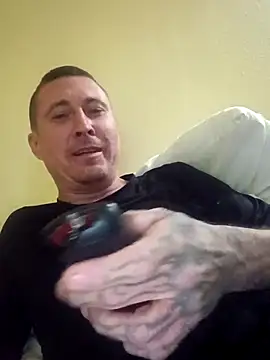 RoughIntentions4U online show from November 11, 12:04 am