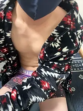 masaking04 online show from March 22, 1:05 pm