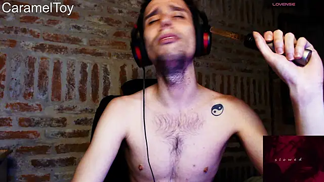 CaramelToy online show from February 26, 1:51 am