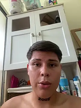 luisDi07 online show from November 10, 7:41 pm