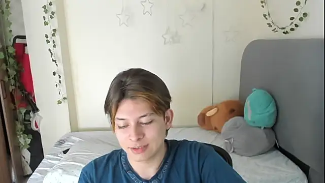 Felix kitty online show from November 12, 7:41 pm