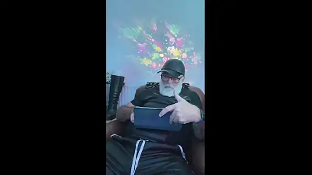 LeatherSdaddy online show from December 2, 8:01 pm