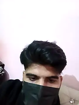 hotyyyyjonny online show from December 13, 7:53 pm