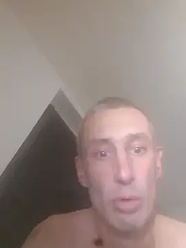 MaikBuoy online show from December 17, 1:57 am