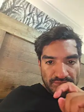 piggylatino online show from March 2, 4:01 am