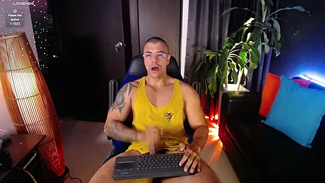 Zed ferrer online show from February 24, 10:16 am