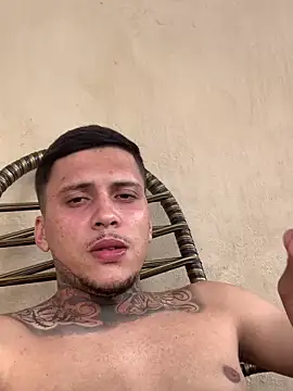 Ryanzl017 online show from November 15, 6:43 pm