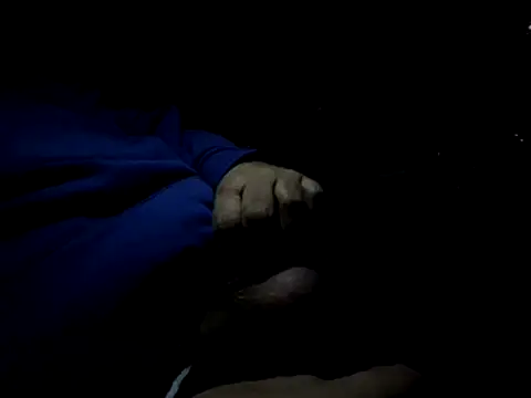 Kuschelbaer 0815 online show from November 23, 4:34 am