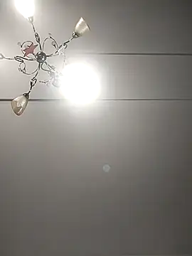 platone09 online show from January 11, 9:40 pm