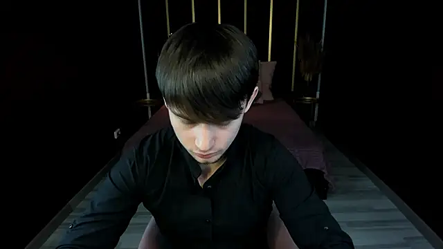 AlejandroEllias online show from February 15, 7:51 am