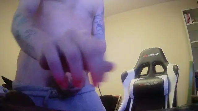 TheMaxDamage online show from December 1, 1:30 am