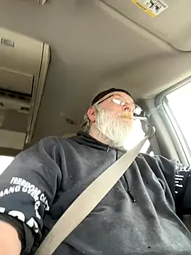 naughtyhubbynxtdoor online show from November 24, 7:26 pm