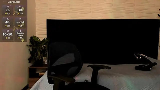 Brandon starkk online show from February 13, 11:59 am